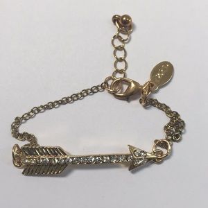 American Eagle Outfitters Gold Arrow Bracelet